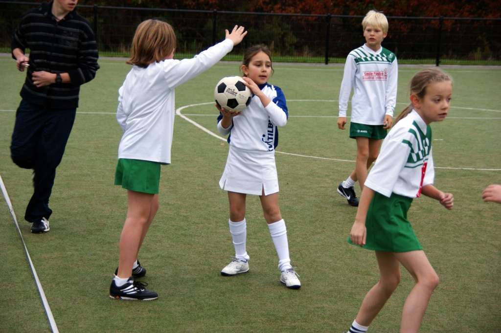 Korfbal E2 24-10-2020.JPG